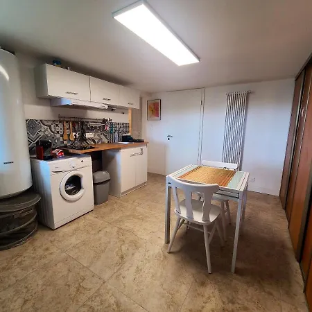 Appartement De 2 Chambres Avec Jardin Clos Et Wifi A Villers Les Nancy Διαμέρισμα *
