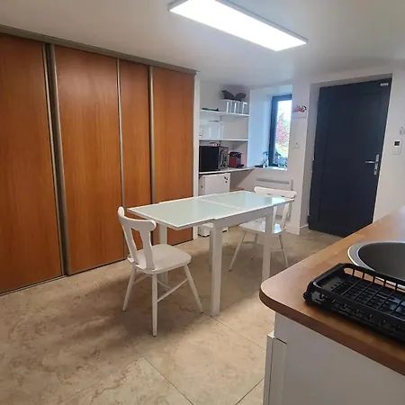 Appartement De 2 Chambres Avec Jardin Clos Et Wifi A Villers Les Nancy Apartmán