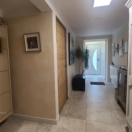 Appartement De 2 Chambres Avec Jardin Clos Et Wifi A Villers Les Nancy Apartmán
